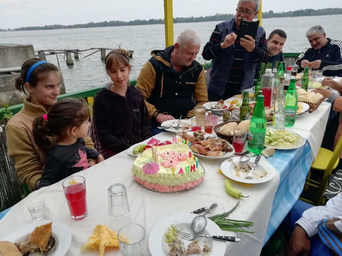 Angelinin Konak Hotel Negotin Bagian luar foto